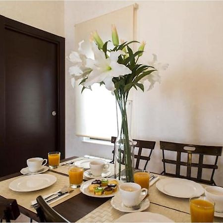 Premium Apartment La Latina 1. サラマンカ エクステリア 写真