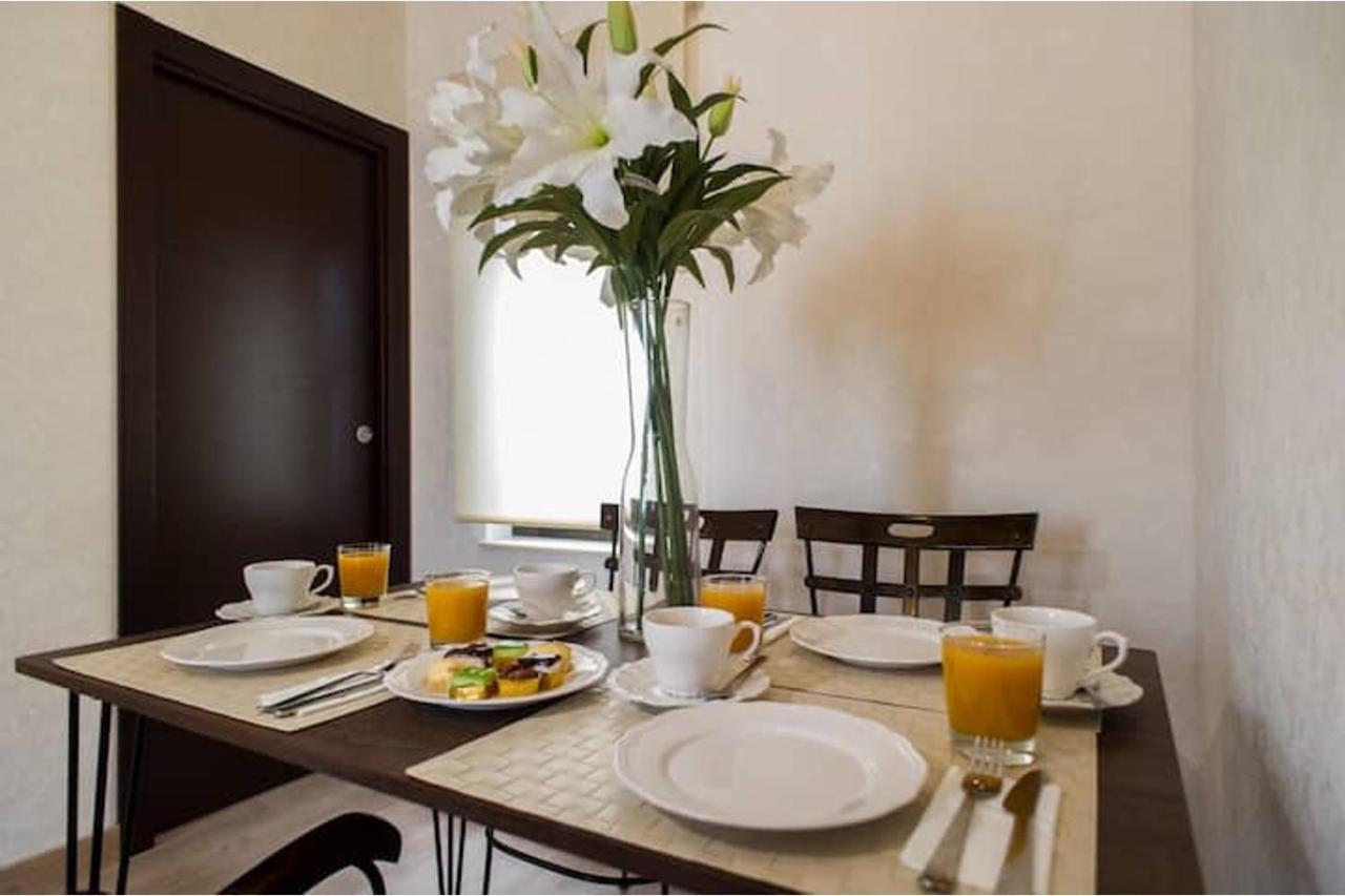Premium Apartment La Latina 1. サラマンカ エクステリア 写真
