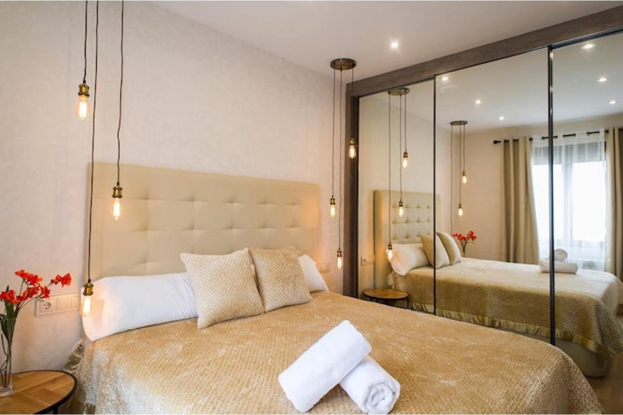 Premium Apartment La Latina 1. サラマンカ エクステリア 写真